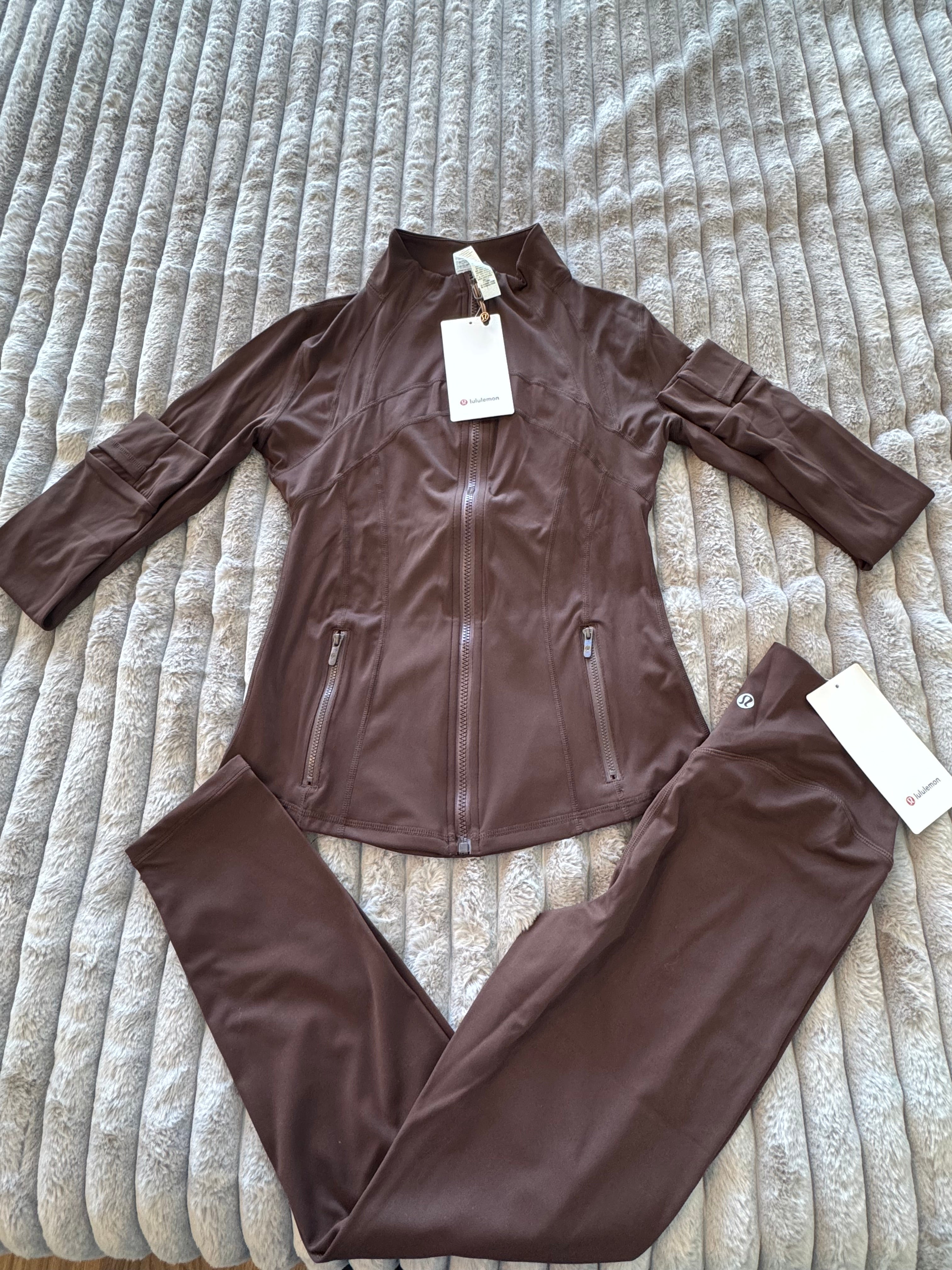 Brown I NWT  🏷️ I  LuLuLemon Athletica Define Women’s 2-Piece Set