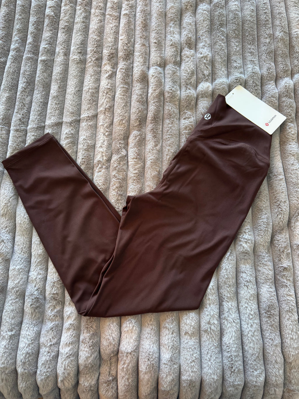 Brown I NWT  🏷️ I  LuLuLemon Athletica Define Women’s 2-Piece Set