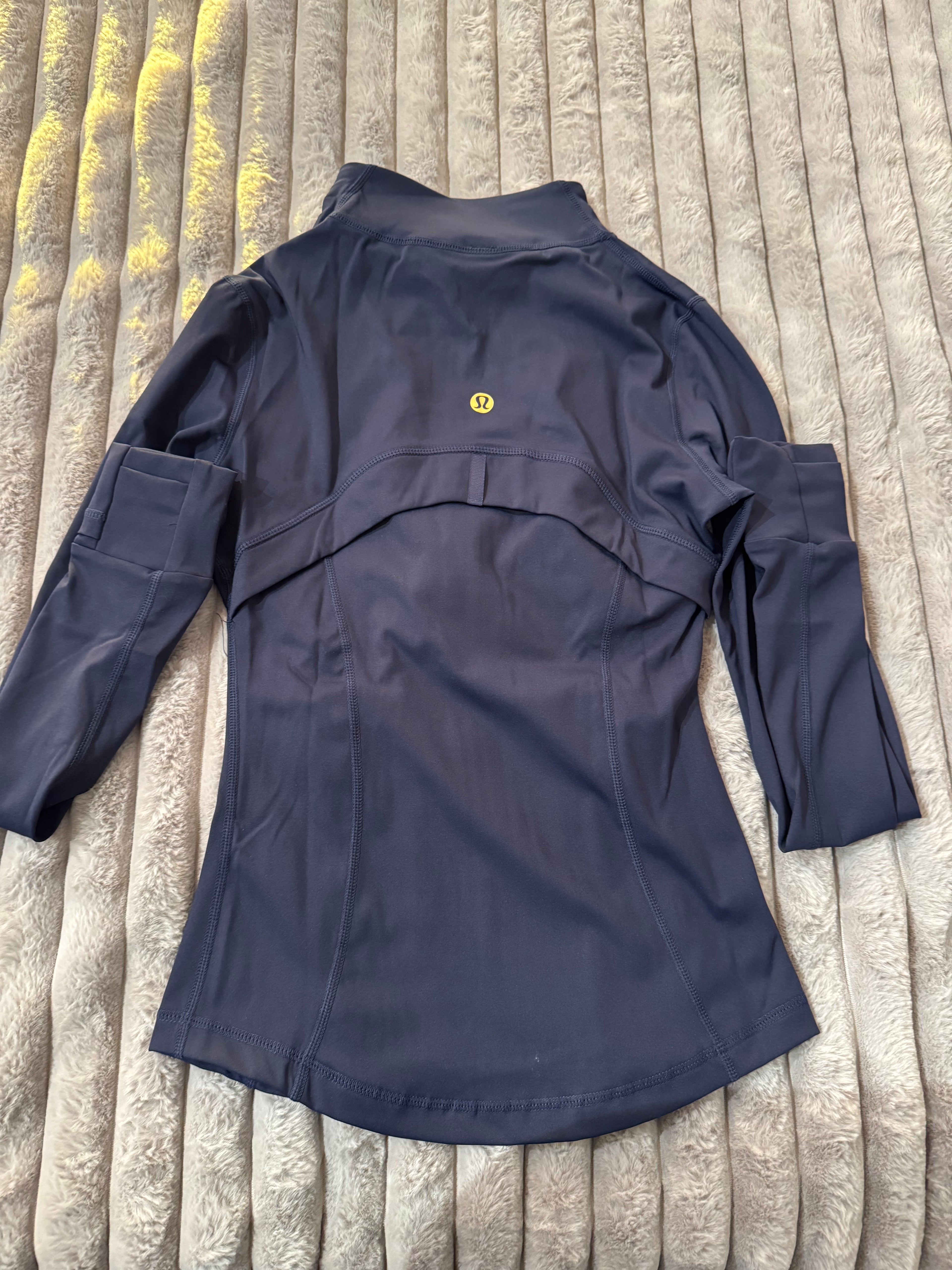 Navy Blue I NWT  🏷️ I  LuLuLemon Athletica Define Women’s 2-Piece Set