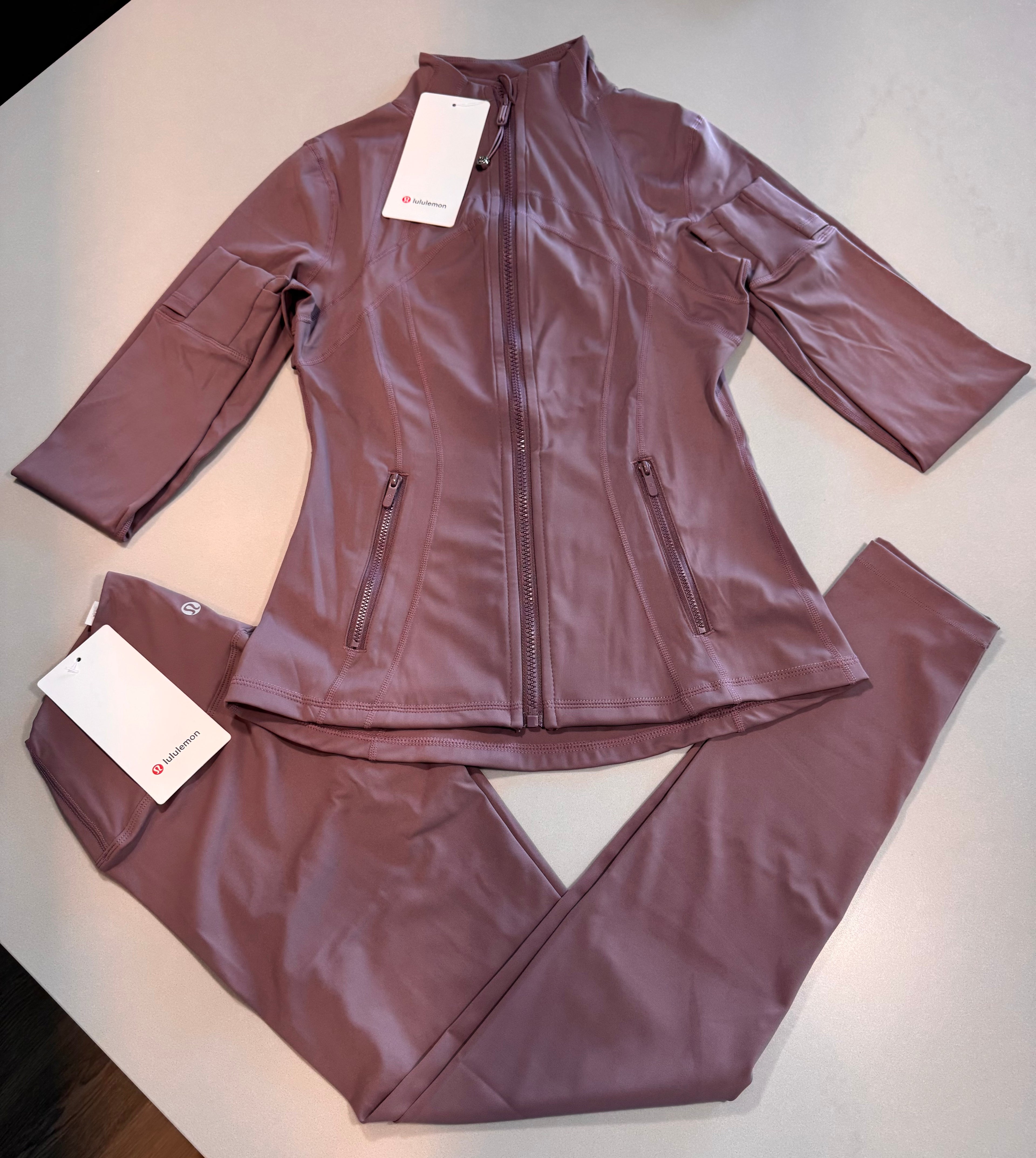 Lavender I NWT  🏷️ I  LuLuLemon Athletica Define Women’s 2-Piece Set