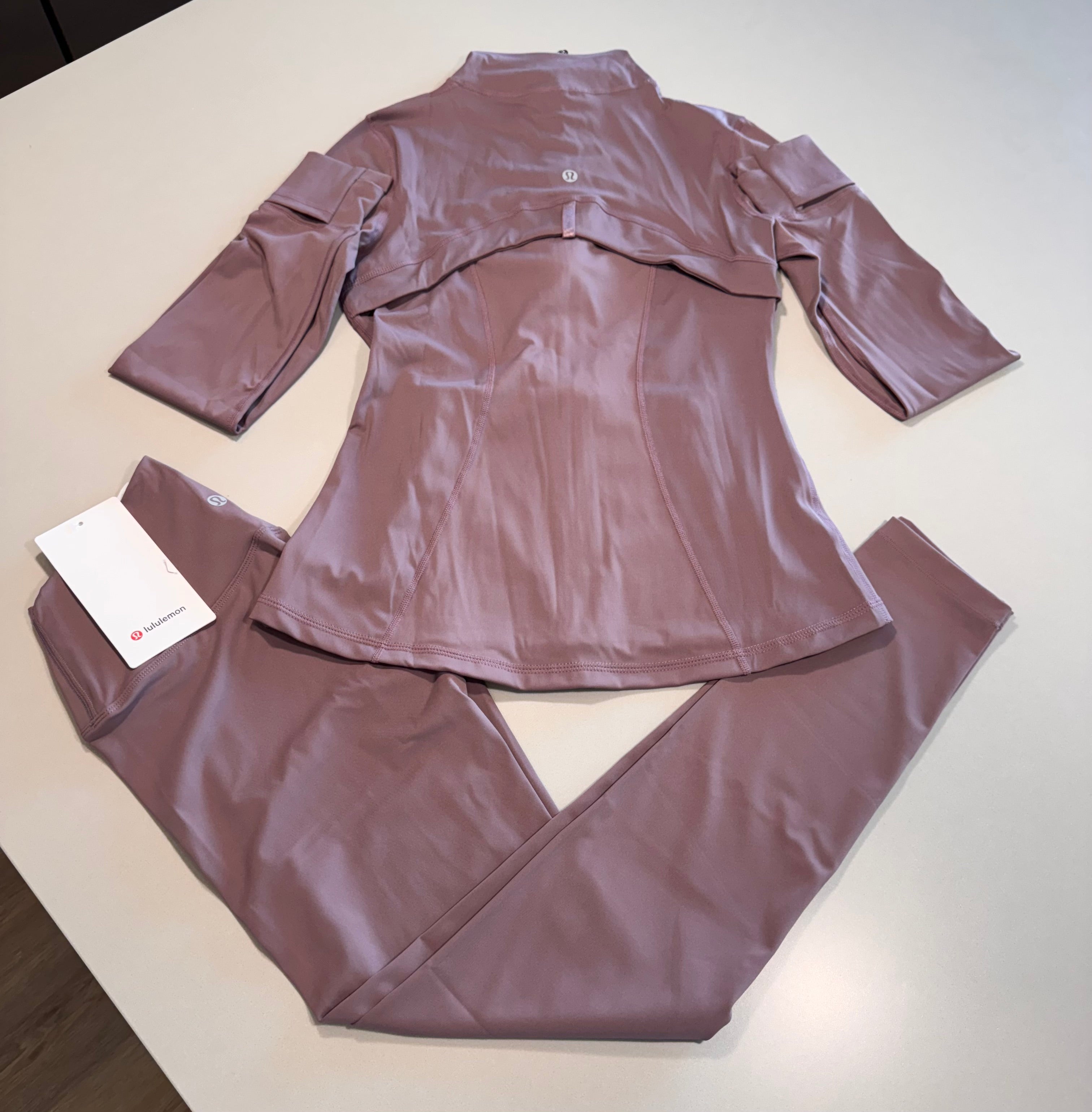 Lavender I NWT  🏷️ I  LuLuLemon Athletica Define Women’s 2-Piece Set