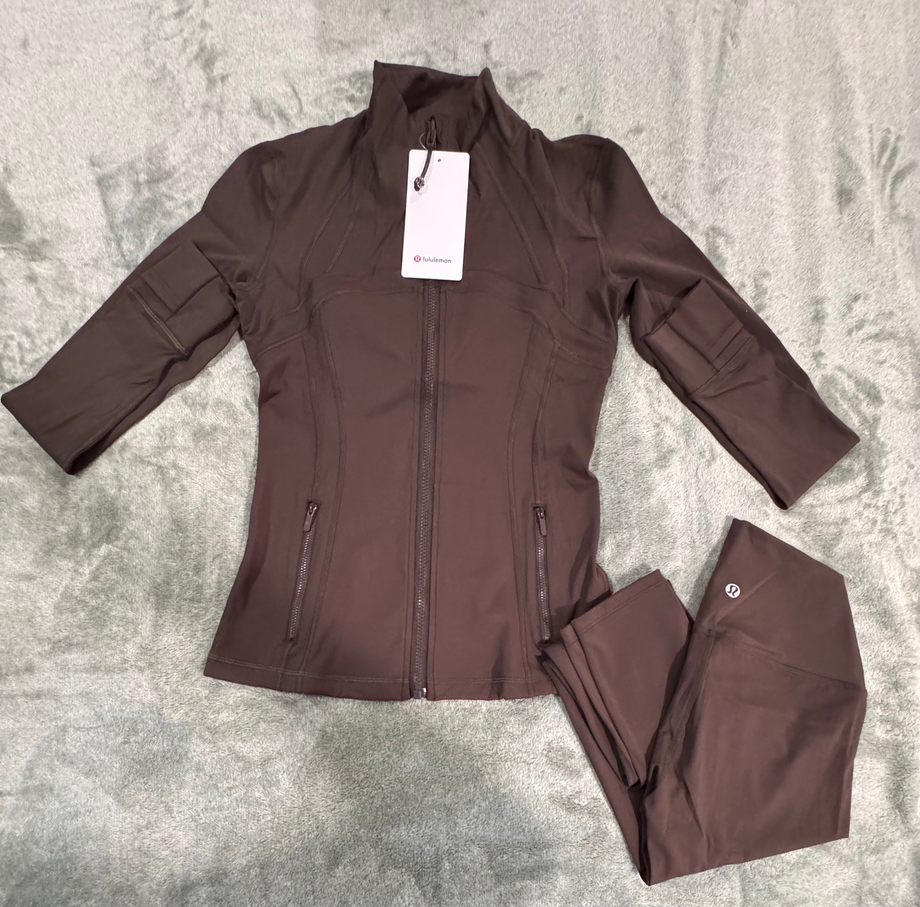 Brown I NWT  🏷️ I  LuLuLemon Athletica Define Women’s 2-Piece Set