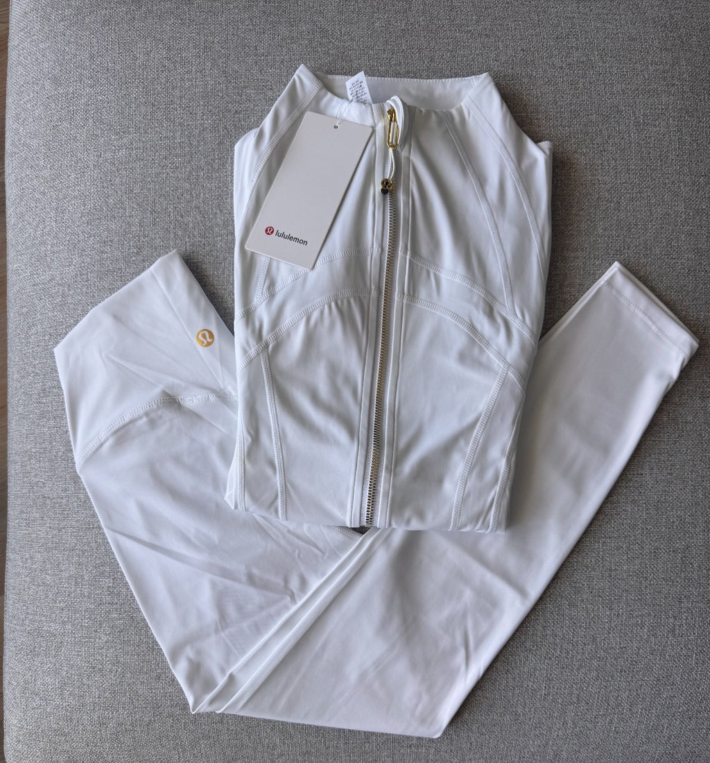 WHITE  I NWT  🏷️ I  LuLuLemon Athletica Define Women’s 2-Piece Set